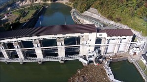 上郷ダム（朝日町）